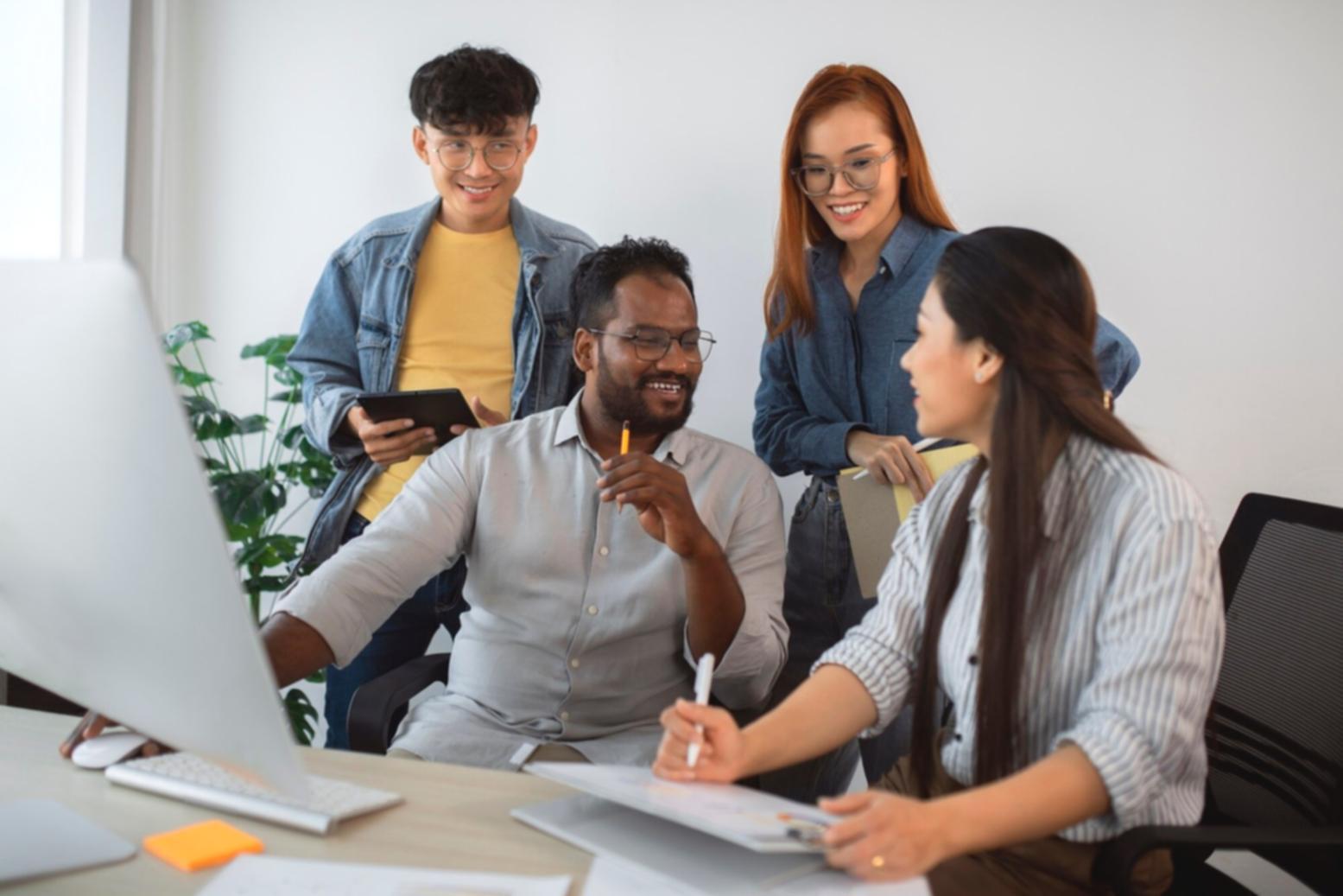 Interaktive Webinar-Session mit digitalen Tools und Teilnehmer-Diskussionen
